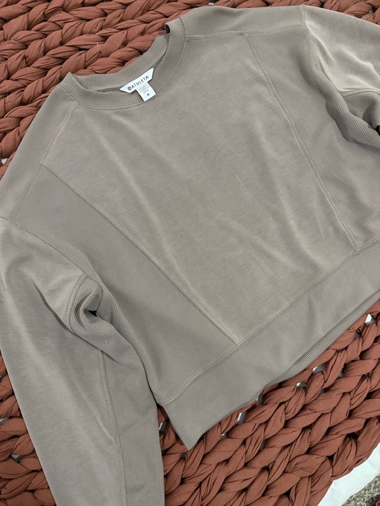 Athleta Tops - Athleta Seasoft Rib Crewneck Sweatshirt (medium) Pyrite nude/tan